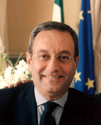 Antitrust: via le tariffe postali agevolate che aiutano solo Poste Italiane