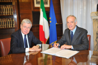 Stato-Poste Italiane: ieri la firma del nuovo Contratto di Programma