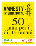 Tutto giallo, e autoadesivo, il francobollo per Amnesty International